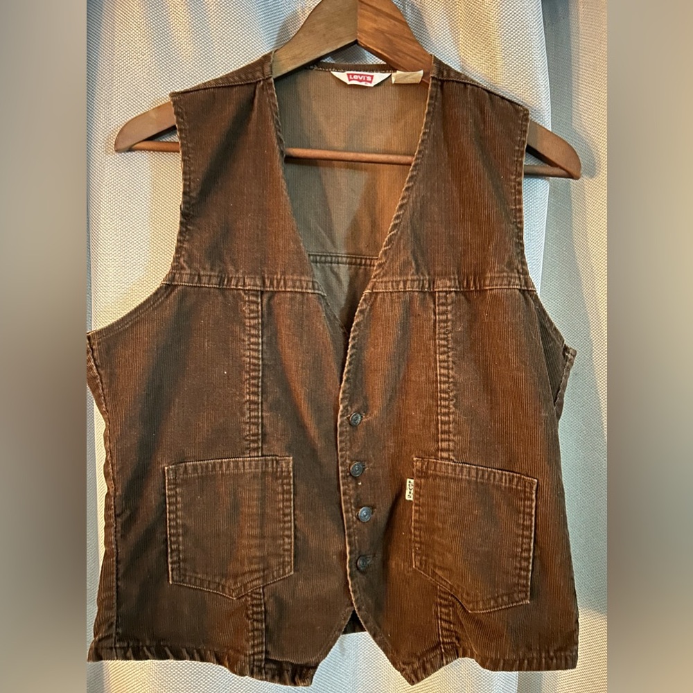 Vintage Levis Corduroy vest - 1980 - brown - medium